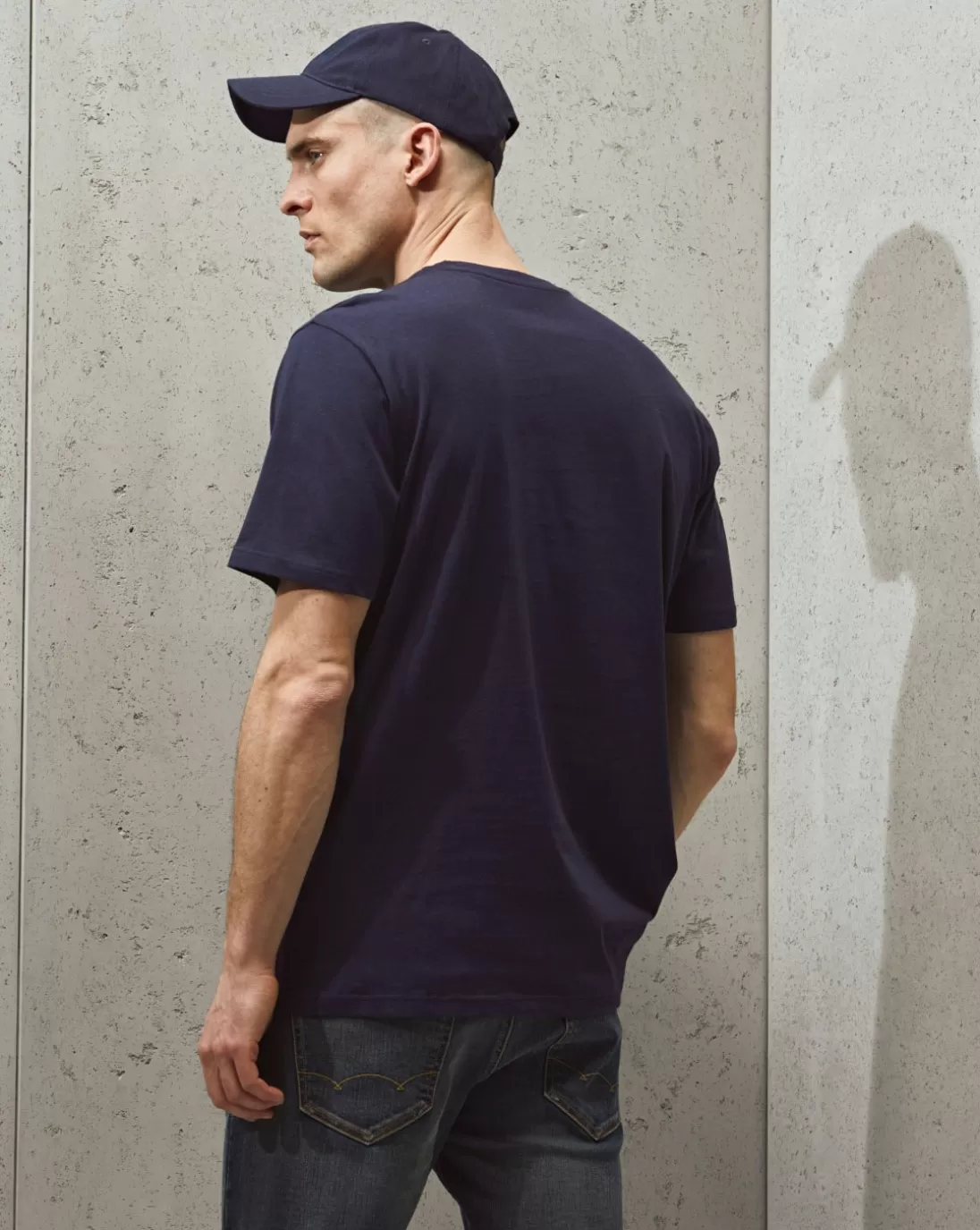 Chevignon T-Shirt T-Togs Bleu Marine T-Shirt Uni Manches Courtes 100% Coton Biologique